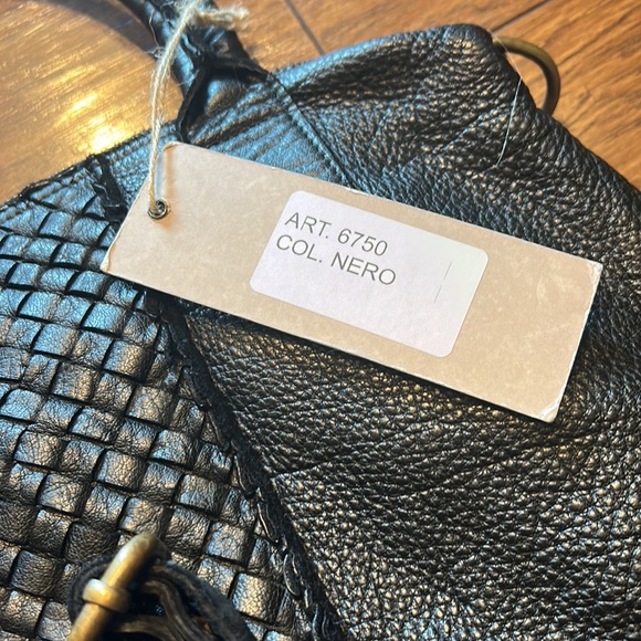 Civico 93 Nadira fine Italian black leather shoulder bag NWT - Picture 6 of 10